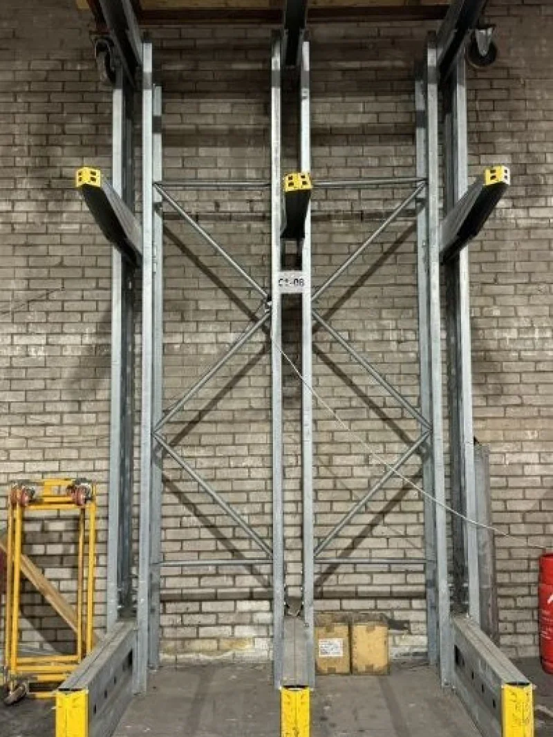 JPS Chartered Surveyors - Warehouse Auction | Heavy Duty Cantilever Racking, Chipboard, Racking Crossbeams & More - Auction Image 3